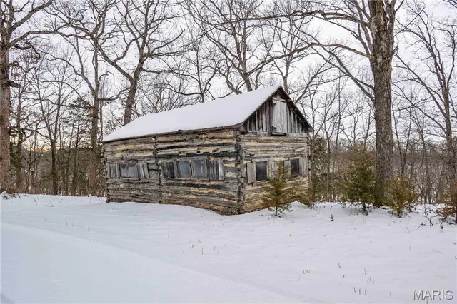 $1 | 345 Quarry Road, Silex, MO 63377