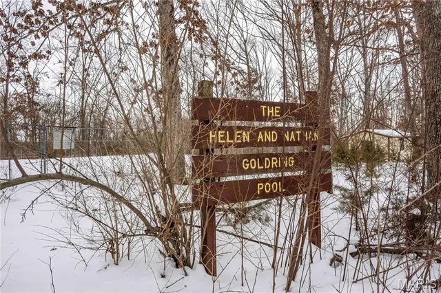 $1 | 345 Quarry Road, Silex, MO 63377