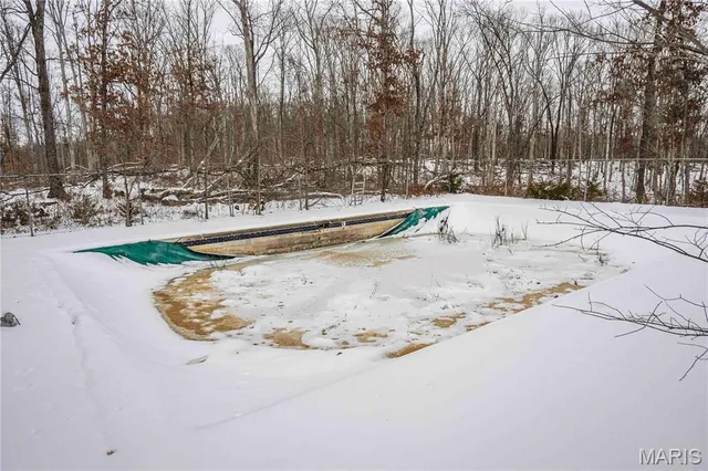 $1 | 345 Quarry Road, Silex, MO 63377