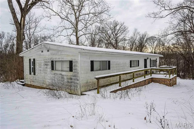 $1 | 345 Quarry Road, Silex, MO 63377