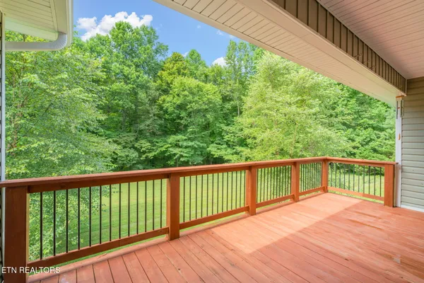 $569,500 | 179 Champ West Road, Helenwood, TN 37755