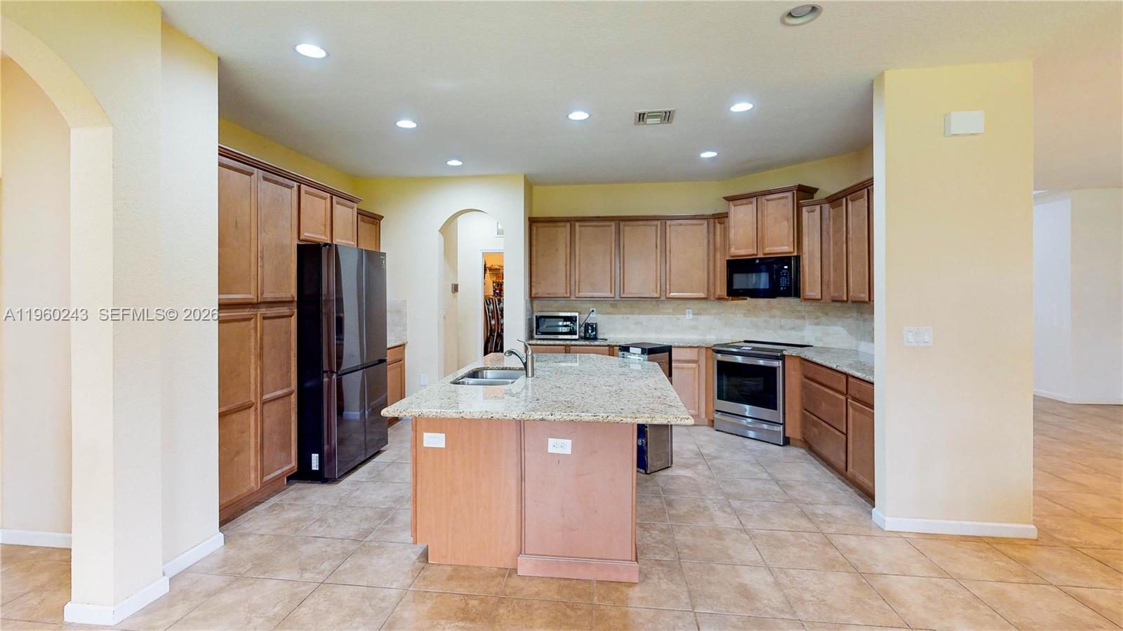 12922 Southwest 221st Street Miami, FL 33170 - Photo 16 of 84