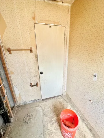 $36,999 | 13807 Carson Street, Trona, CA 93562