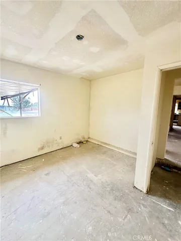 $36,999 | 13807 Carson Street, Trona, CA 93562