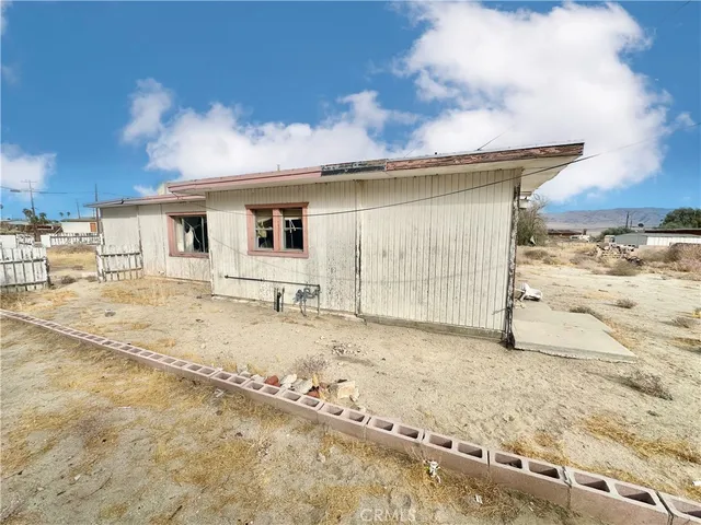 $36,999 | 13807 Carson Street, Trona, CA 93562