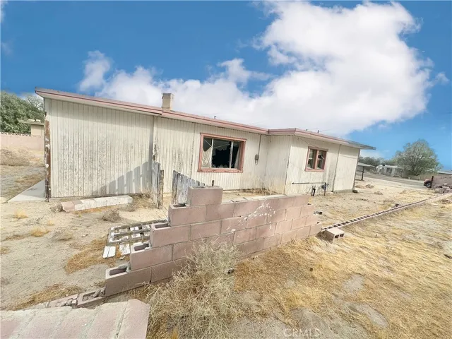$36,999 | 13807 Carson Street, Trona, CA 93562