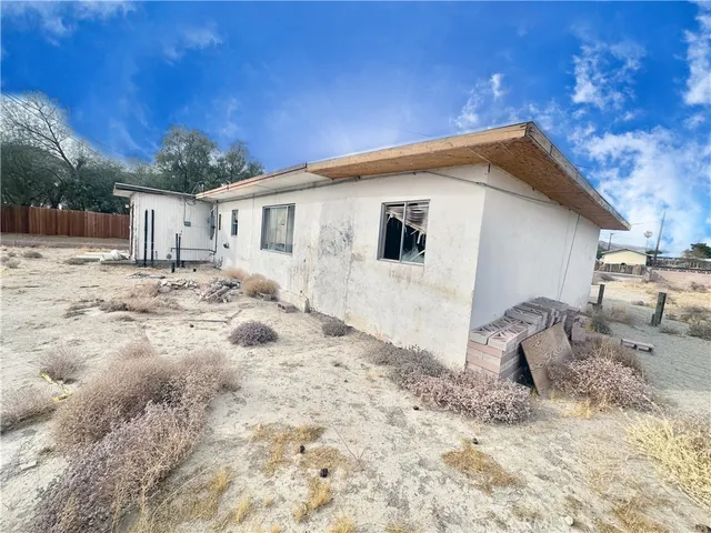 $36,999 | 13807 Carson Street, Trona, CA 93562