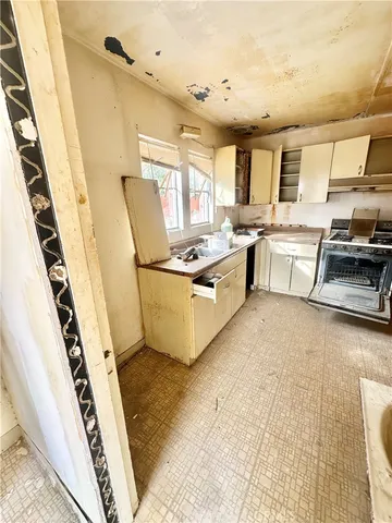 $36,999 | 13807 Carson Street, Trona, CA 93562