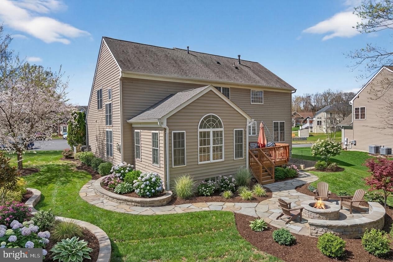 3308 McCorkle Court Triangle, VA 22172 - Photo 63 of 73 Virtual Landscaped Yard