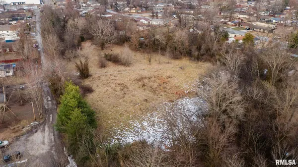 $38,000 | 1112 South 9th Street, Herrin, IL 62948