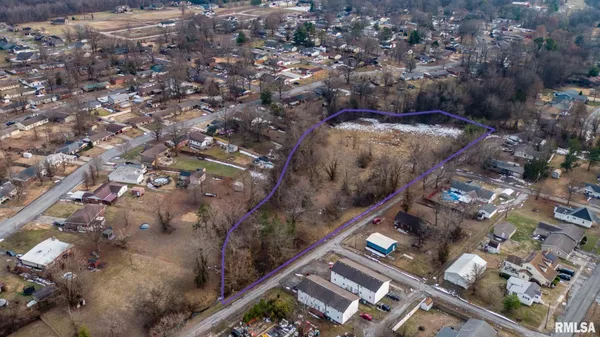 $38,000 | 1112 South 9th Street, Herrin, IL 62948