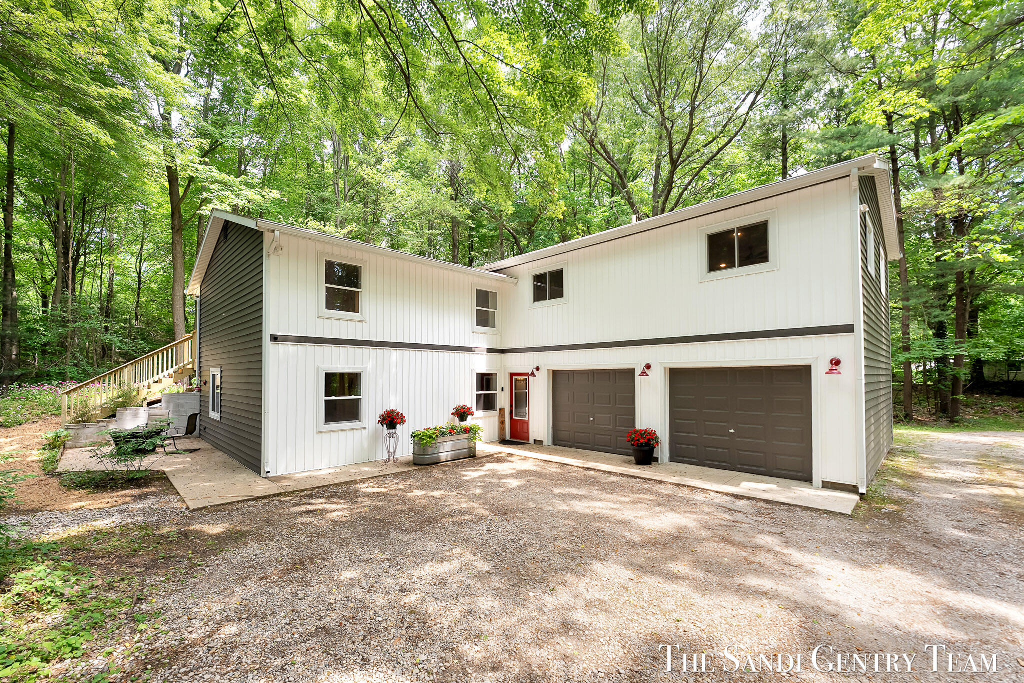 16393 Taft Street Spring Lake, MI 49456 - Photo 1 of 61 AIV00662