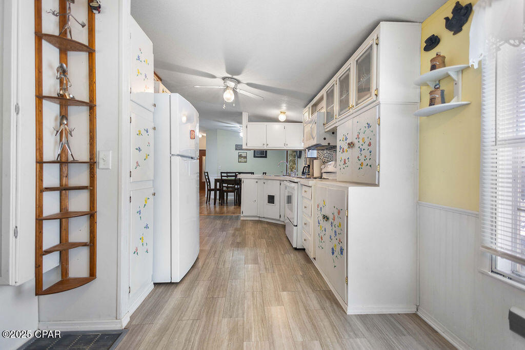 3939 Anders Road Caryville, FL 32427 - Photo 16 of 78