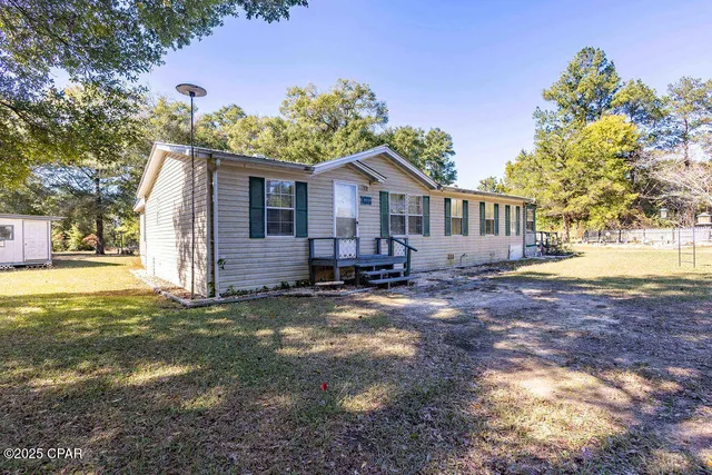 $149,900 | 3939 Anders Road, Caryville, FL 32427