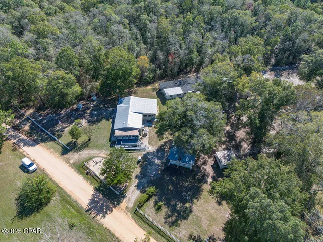 $149,900 | 3939 Anders Road, Caryville, FL 32427