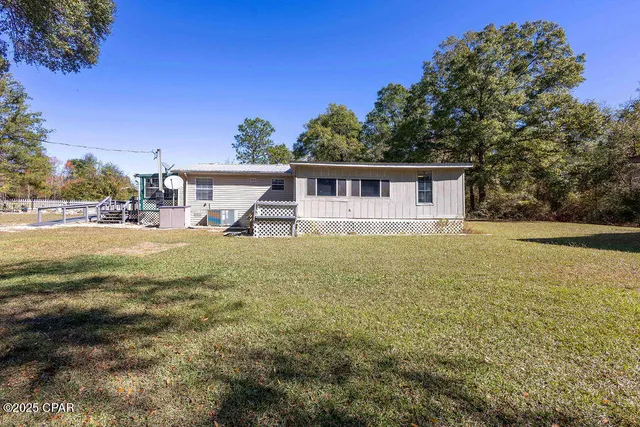 $149,900 | 3939 Anders Road, Caryville, FL 32427
