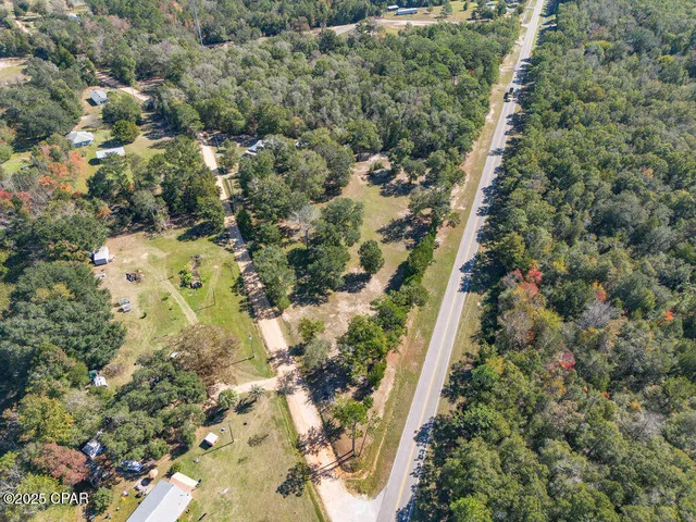 $149,900 | 3939 Anders Road, Caryville, FL 32427