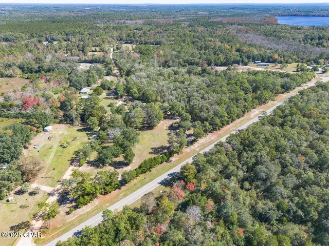 $149,900 | 3939 Anders Road, Caryville, FL 32427