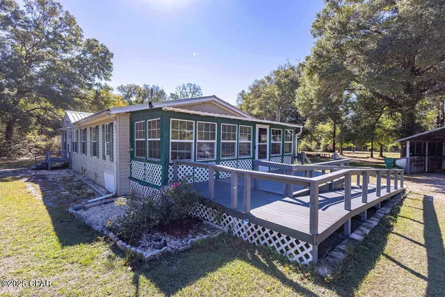 $149,900 | 3939 Anders Road, Caryville, FL 32427