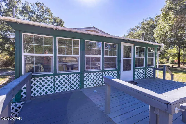 $149,900 | 3939 Anders Road, Caryville, FL 32427