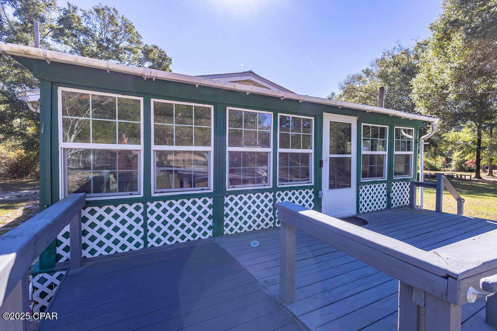 3939 Anders Road Caryville, FL 32427 - Photo 10 of 78