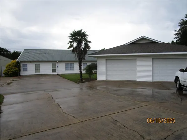 $575,000 | 7986 Highway 8, Colfax, LA 71417