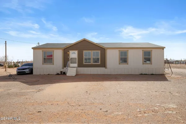 $224,950 | 1171 Camino Real Drive, Chaparral, NM 88081