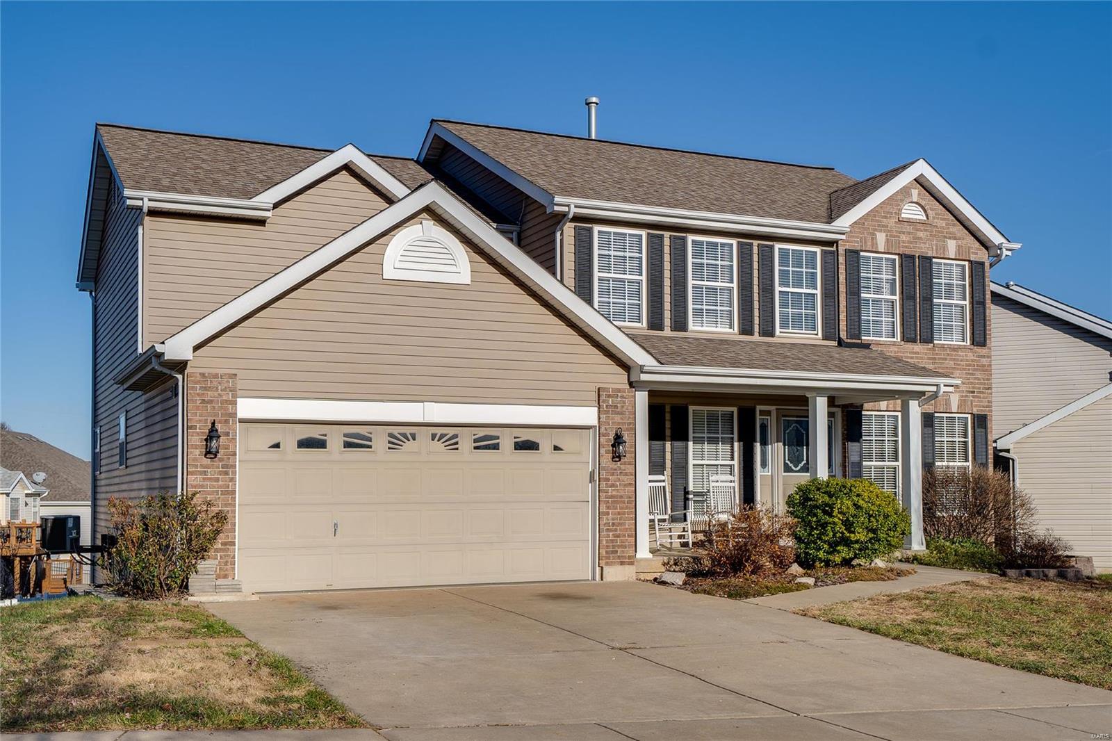 34 Logan Crossing Circle O'Fallon, MO 63366 - Photo 3 of 54