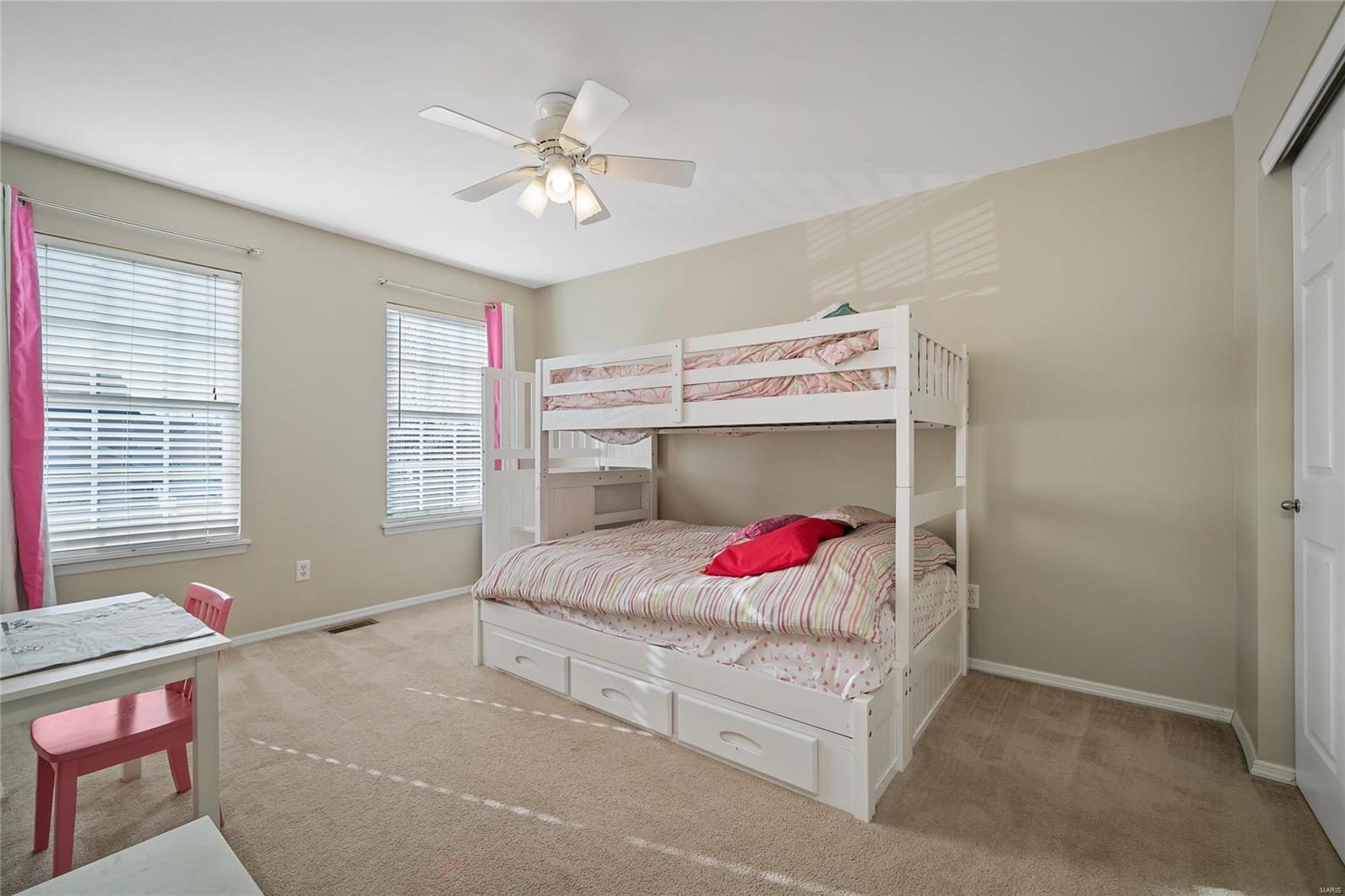 34 Logan Crossing Circle O'Fallon, MO 63366 - Photo 29 of 54