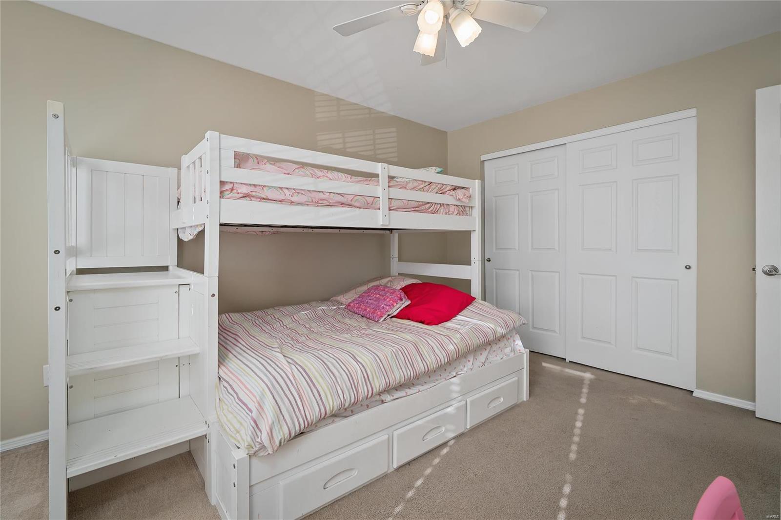 34 Logan Crossing Circle O'Fallon, MO 63366 - Photo 30 of 54