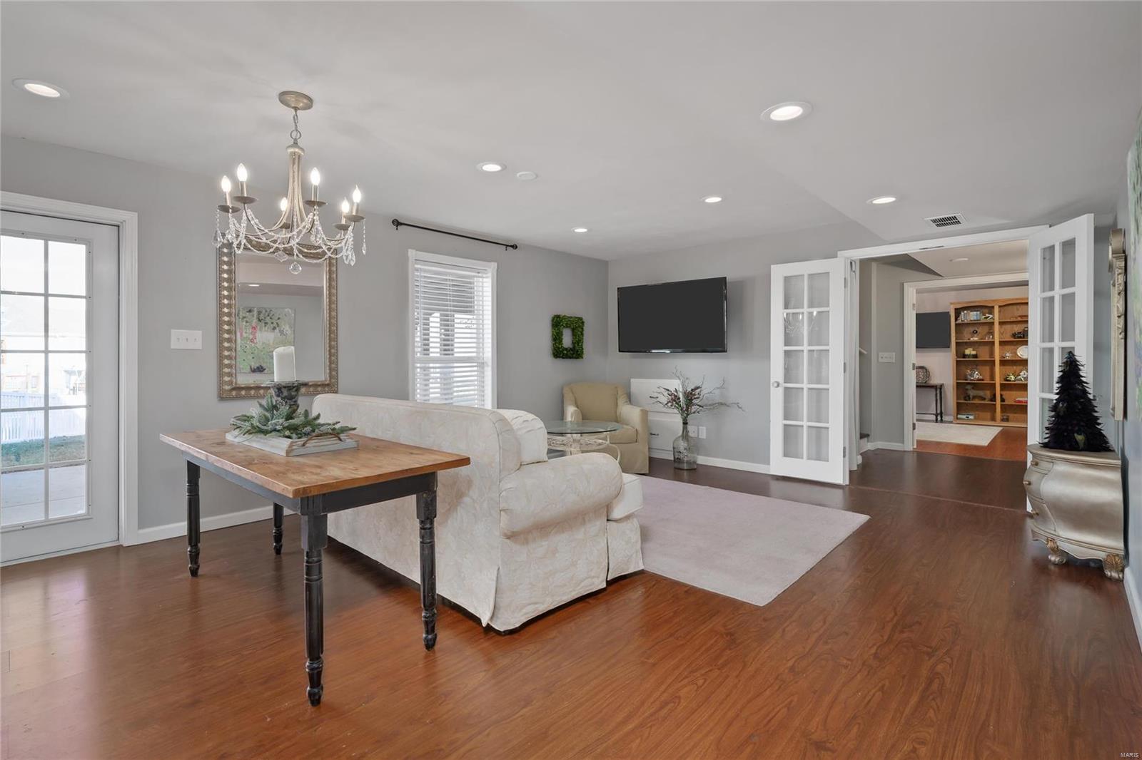 34 Logan Crossing Circle O'Fallon, MO 63366 - Photo 45 of 54