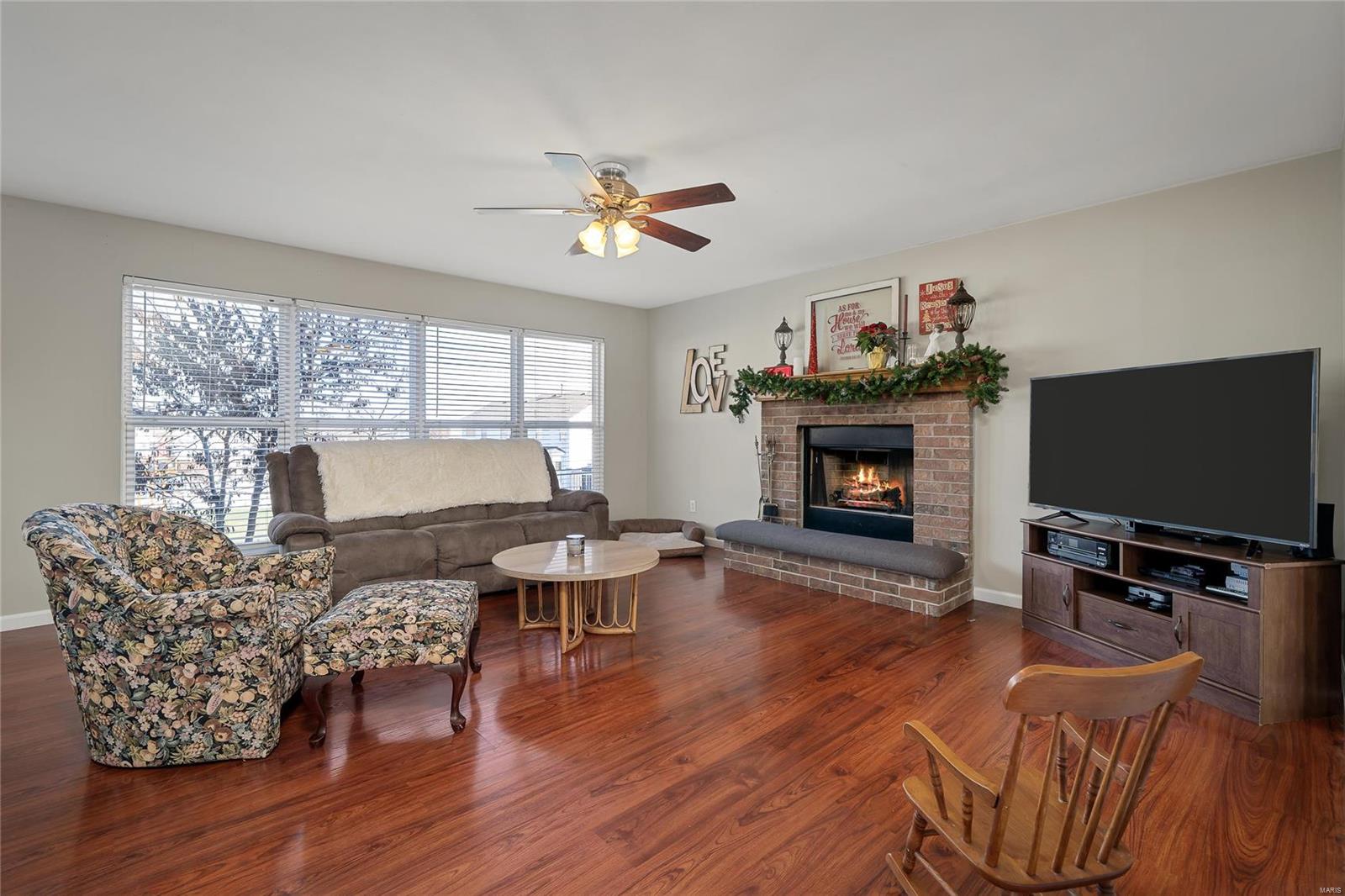 34 Logan Crossing Circle O'Fallon, MO 63366 - Photo 10 of 54