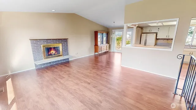 $550,000 | 14835 Valley View Drive, Mount Vernon, WA 98273