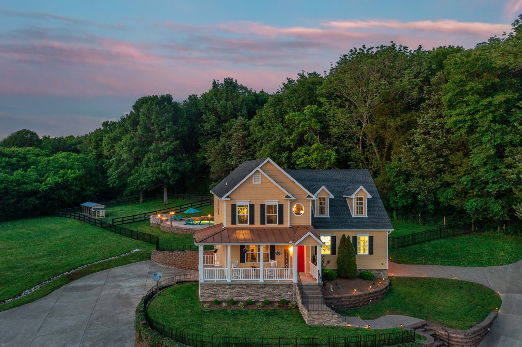 2736 McLemore Road Franklin, TN 37064 - Photo 48 of 50 a front view of a house with garden