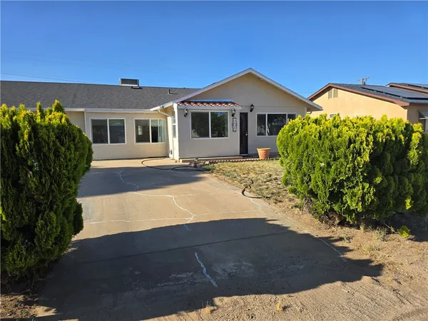 $184,900 | 2725 East Neal Avenue, Kingman, AZ 86409