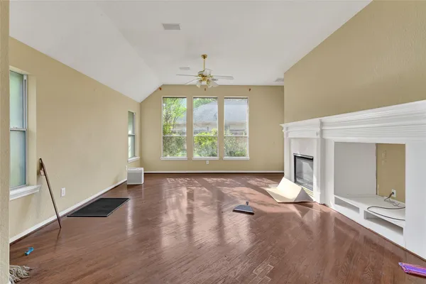 $480,000 | 19 South Scarlet Elm Court, The Woodlands, TX 77382