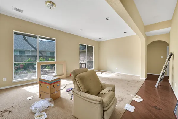 $480,000 | 19 South Scarlet Elm Court, The Woodlands, TX 77382