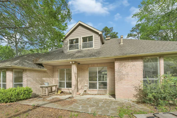 $480,000 | 19 South Scarlet Elm Court, The Woodlands, TX 77382