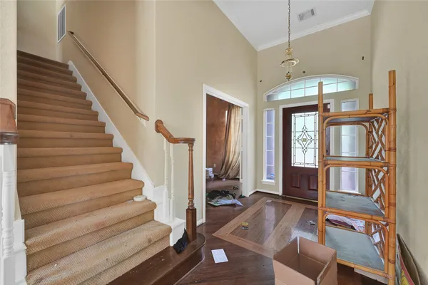 $480,000 | 19 South Scarlet Elm Court, The Woodlands, TX 77382