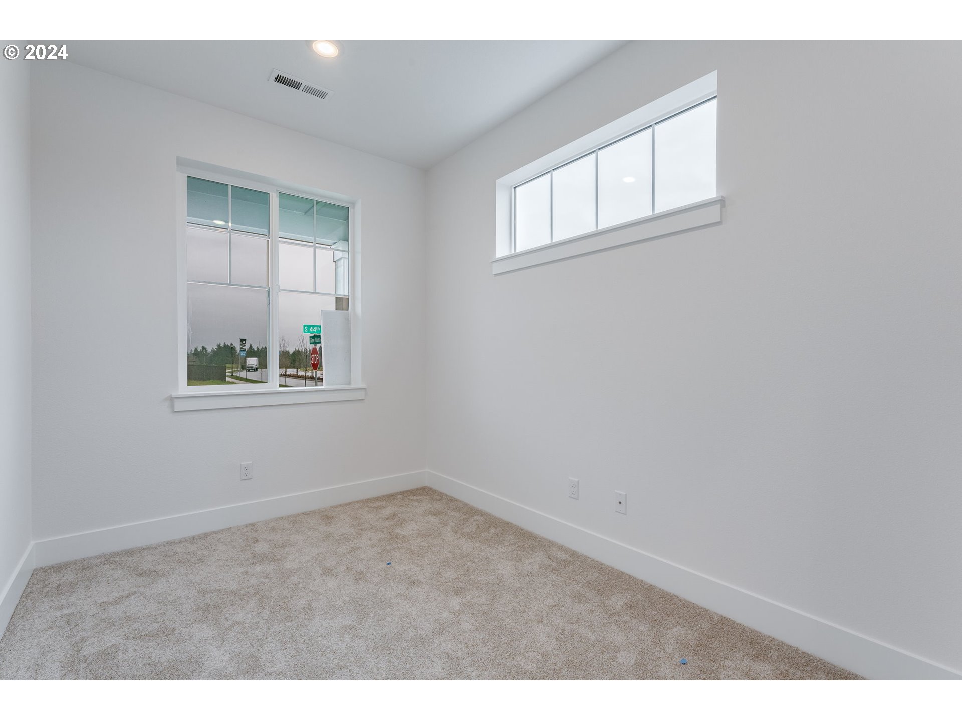 3729 South 44th Avenue Ridgefield, WA 98642 - Photo 6 of 38 Gallery Image 6