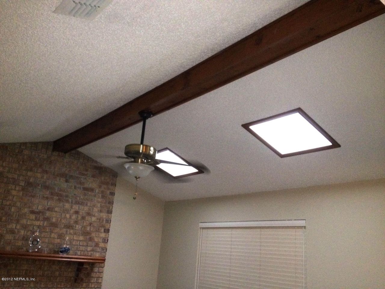 9159 Latimer Road West Jacksonville, FL 32257 - Photo 12 of 26 Skylights in Family Room