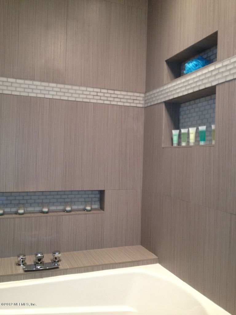 9159 Latimer Road West Jacksonville, FL 32257 - Photo 17 of 26 Master Tub / Shower 2