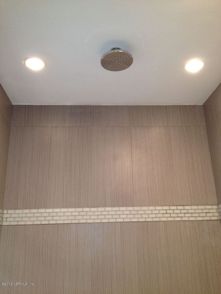 9159 Latimer Road West Jacksonville, FL 32257 - Photo 18 of 26 Master Tub Overhead Shower