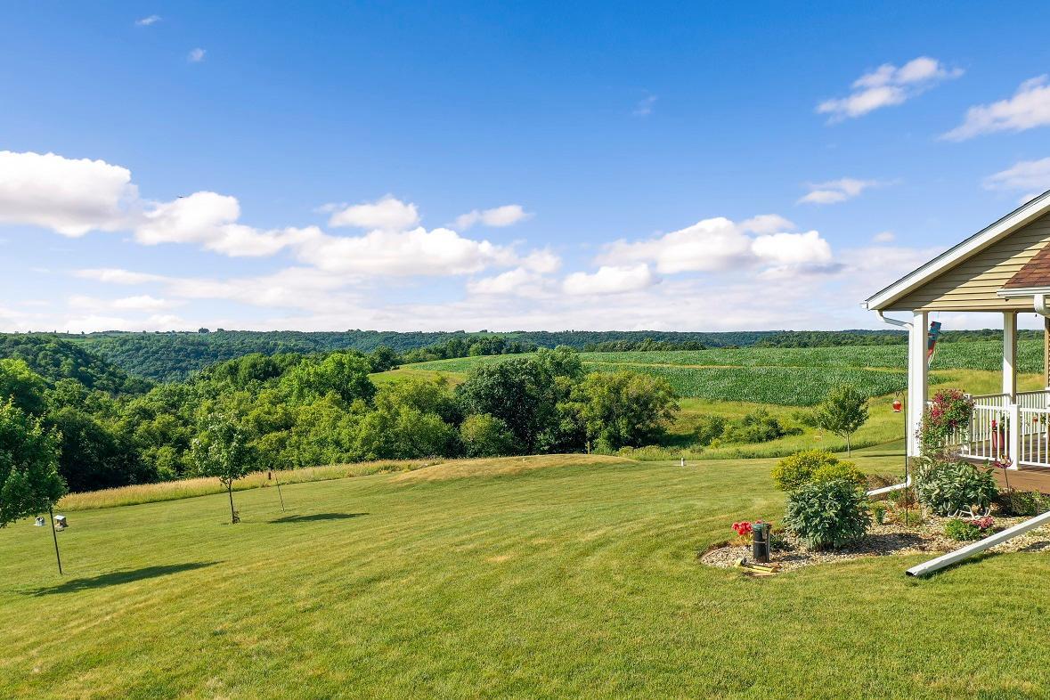 30378 Wiscoy Ridge Road Winona, MN 55987 - Photo 5 of 45