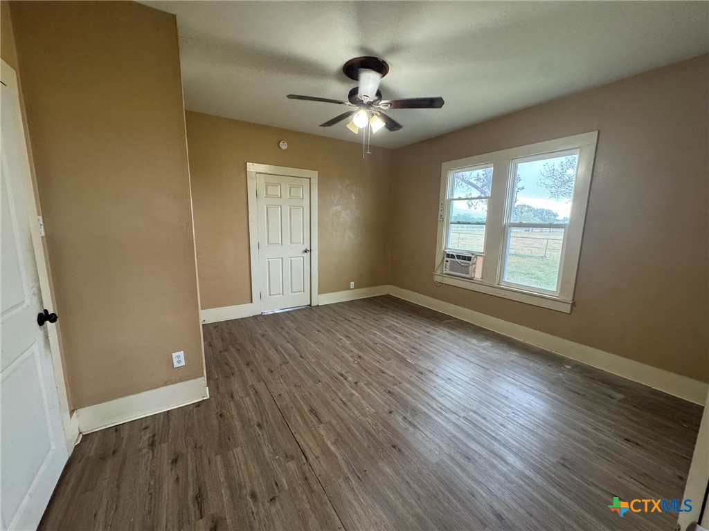 1451 Old Seguin Luling Road Seguin, TX 78155 - Photo 5 of 9