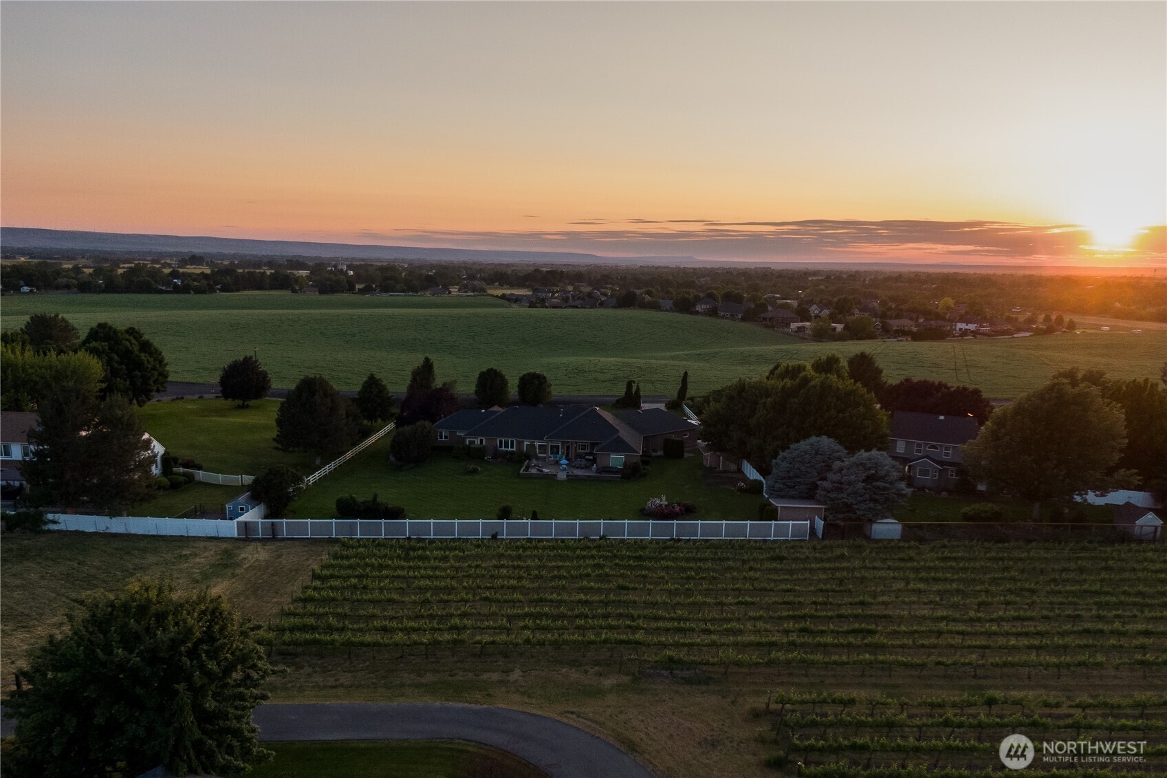 2961 Kendall Road Walla Walla, WA 99362 - Photo 4 of 38 Gallery Image 4