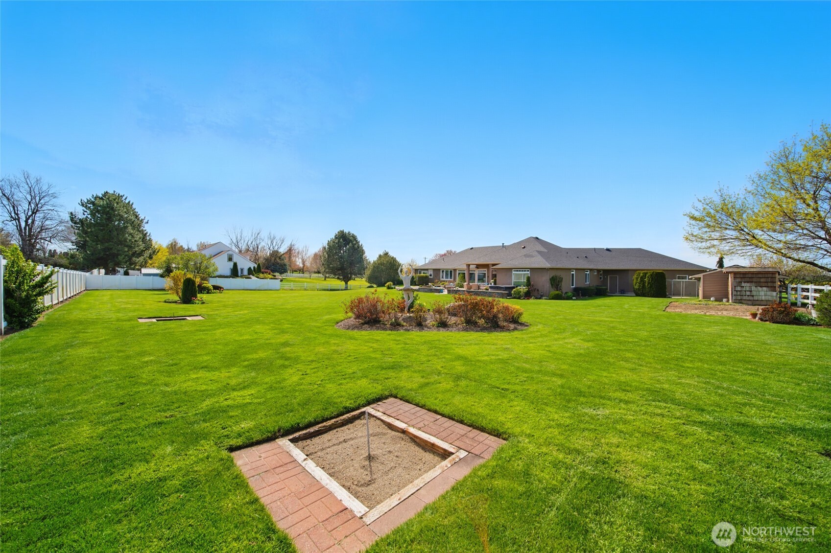 2961 Kendall Road Walla Walla, WA 99362 - Photo 9 of 38 Gallery Image 9