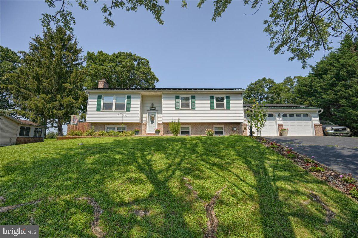 6012 Willow Spring Road Harrisburg, PA 17111 - Photo 1 of 40 Gallery Image 1