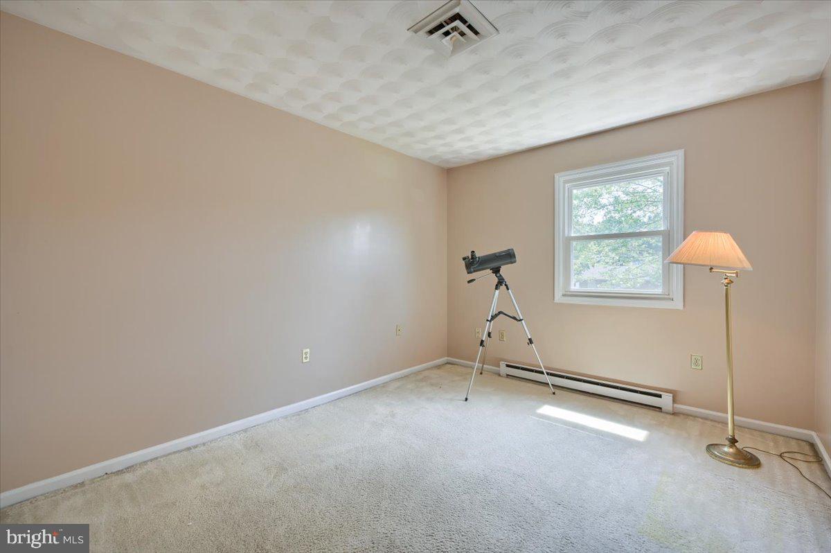 6012 Willow Spring Road Harrisburg, PA 17111 - Photo 17 of 40 Gallery Image 17