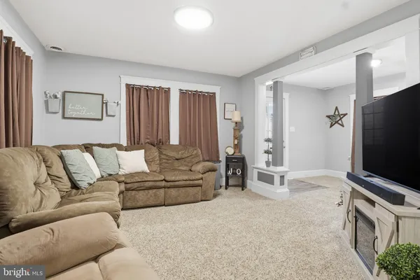 $250,000 | 538 York Street, Hanover, PA 17331